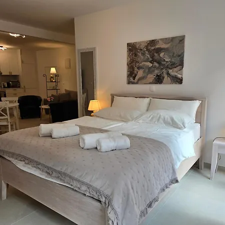 Bianco - In Centre 로비니