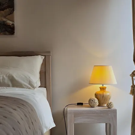 Bianco - In Centre 아파트 로비니