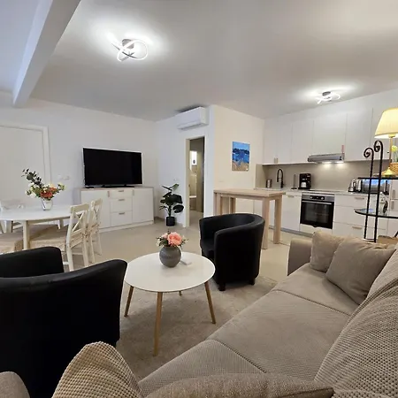 Bianco - In Centre 로비니