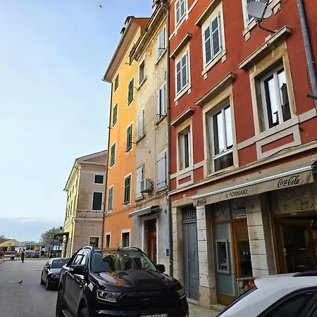 Bianco - In Centre * 로비니