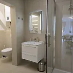 Bianco - In Centre *