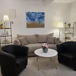 Bianco - In Centre شقة