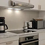 Bianco - In Centre شقة *